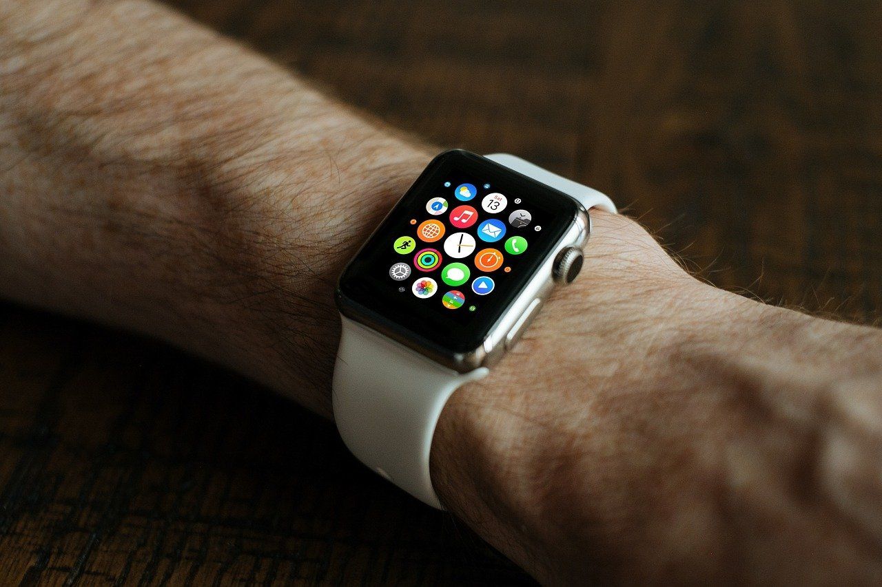 Smartwatch – dlaczego warto posiadać?